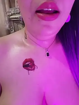 Chat XXX ao vivo de Doodqueen