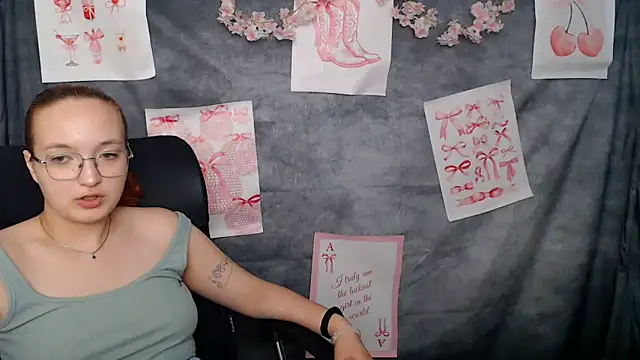Chat +18 de MissAriaa ao vivo