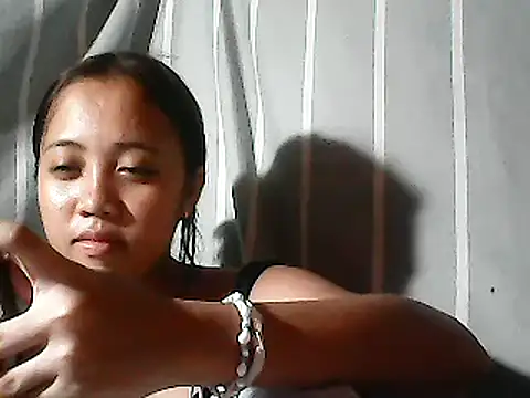 Yours_AsianPinayGirl18's Live XXX Chat