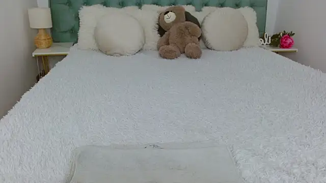 Erika_bestboobs' Live XXX Chat