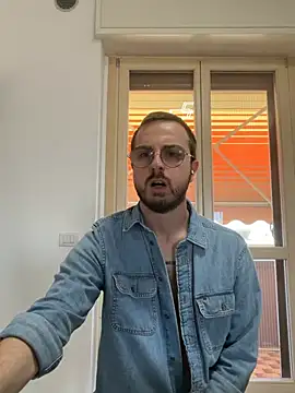 Chat XXX en directo de ItalianAlex
