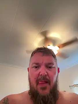 TatooedBear Chat XXX live