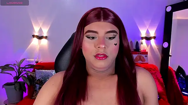 Emili_Roux Live XXX-Chat