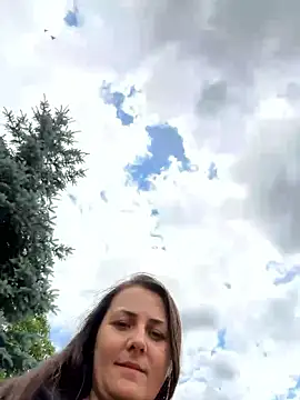 BrunetteNymph's Live XXX Chat
