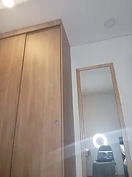 Shadya_ Chat XXX live