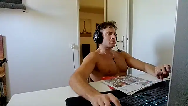 alpha-hunk Live XXX-Chat