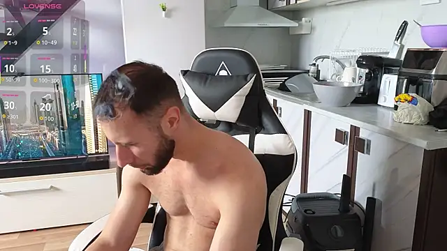 RyanStorm_ – Naživo XXX chat