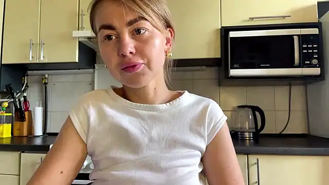 MartaLuna_ Chat XXX in diretta