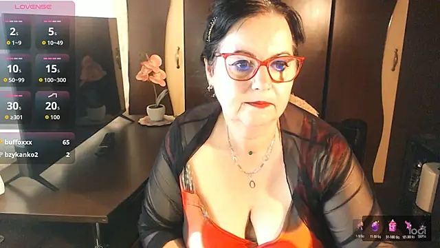 exiMIlf's Live XXX Chat