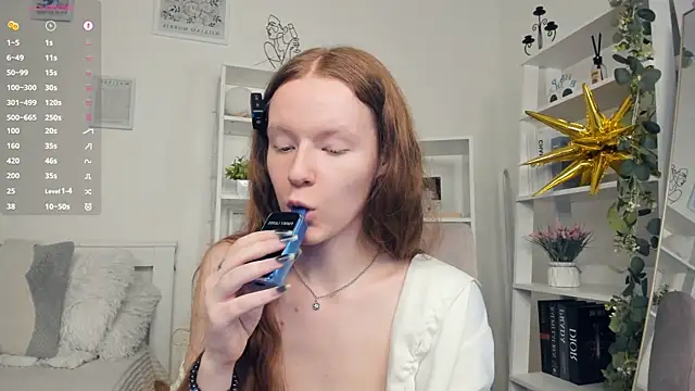 Chat XXX en directo de ZaraBluitt
