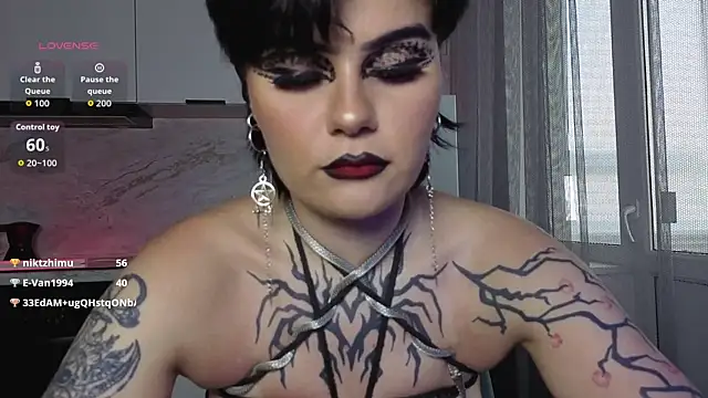 IntrigueYourDay Chat XXX in diretta