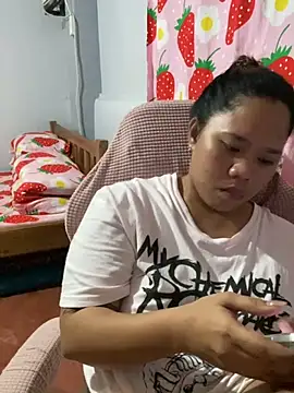 Chat +18 de _UrSingleMamiBella_ ao vivo