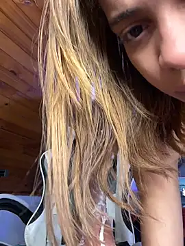 yumi_hanna's Live XXX Chat