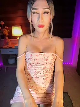 VaVaVoom_ Adlı Modelin Canlı XXX Sohbeti