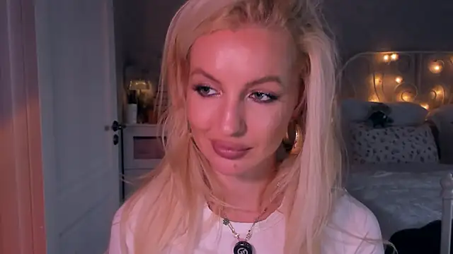 aestetick Chat XXX in diretta