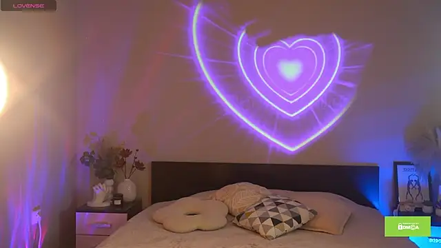 Chat XXX en directo de Emmiellee