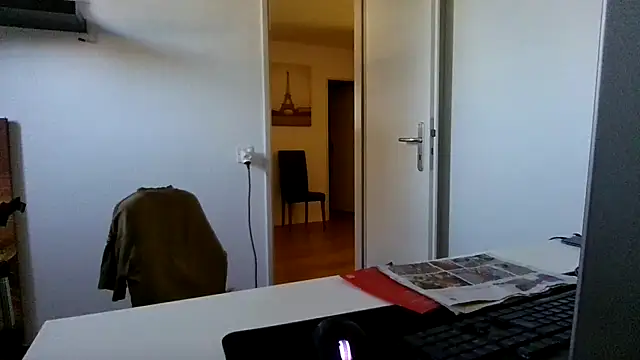 alpha-hunk Live XXX-chat