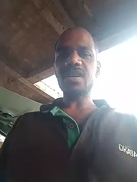 Daddyishere_19 Live XXX Chat