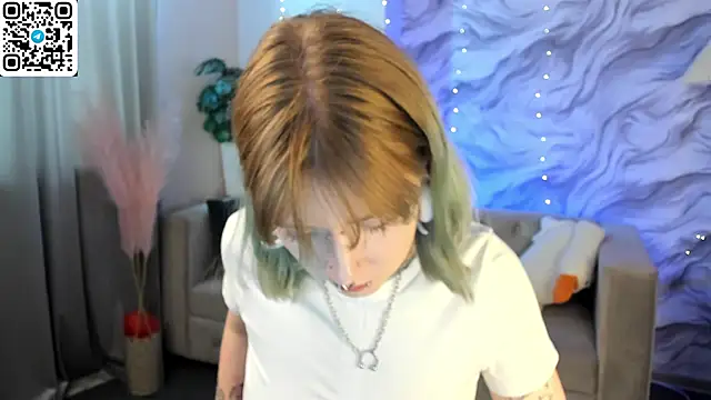 Živý XXX chat Elira_Vane