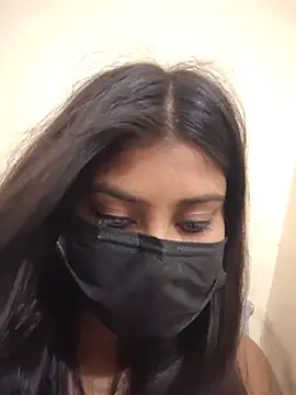 RAGNI-Love Chat XXX in diretta