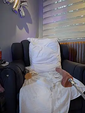 Chatroom XXX en direct de BonnieRitz