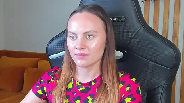 LumeriSoren live XXX chat