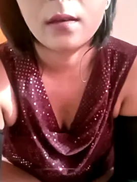 Chatroom XXX en direct de Queen_Kushi4