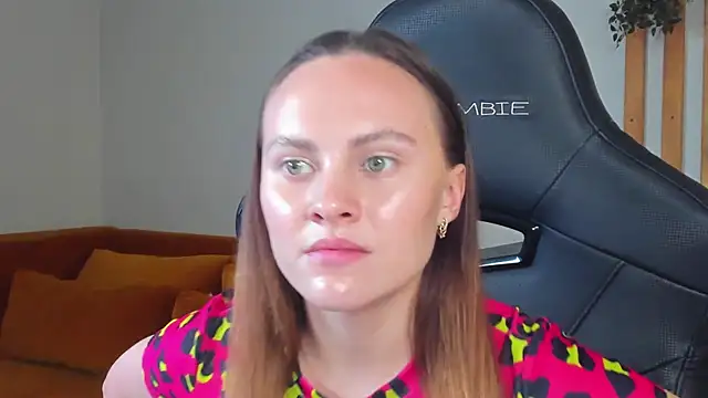 LumeriSoren Chat XXX live