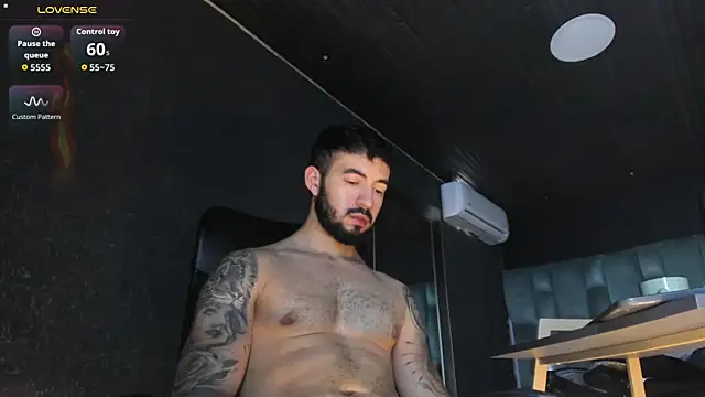 MarkWalker__ Live XXX Chat
