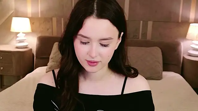EvaSwen 라이브 XXX 채팅