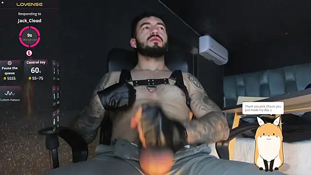 XXX chat uživo modela MarkWalker__