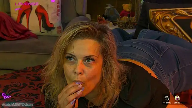 ZoeMesmerizee Chat XXX live