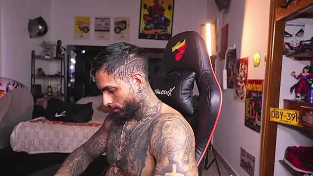 Chat XXX Live logan_hugh8