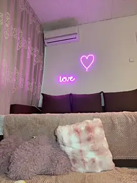 Sabrinedivinee live XXX chat