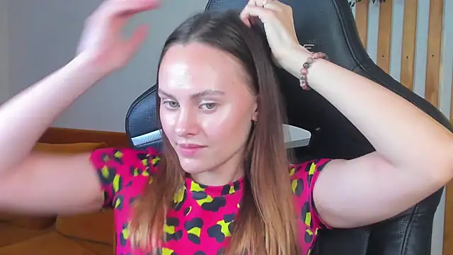 LumeriSoren live XXX chat