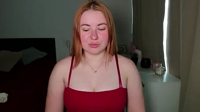 LAYLAxSTAR's Live XXX Chat
