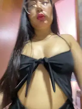Mia_222 Chat XXX in diretta