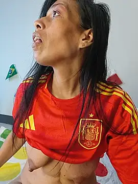 Chat +18 de KarolVIPXXX ao vivo
