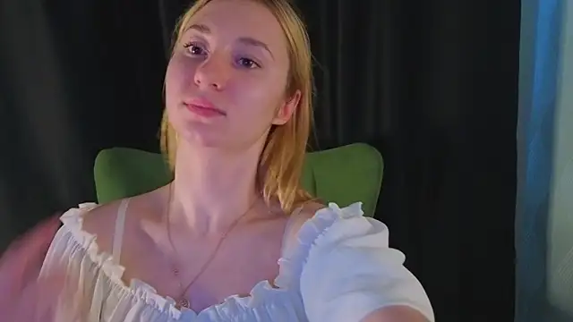 RosalieHandley: онлайн-секс-чат