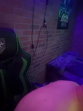 chronic_vibez's Webcam Show