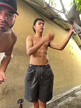 Živý XXX chat hotboys1924