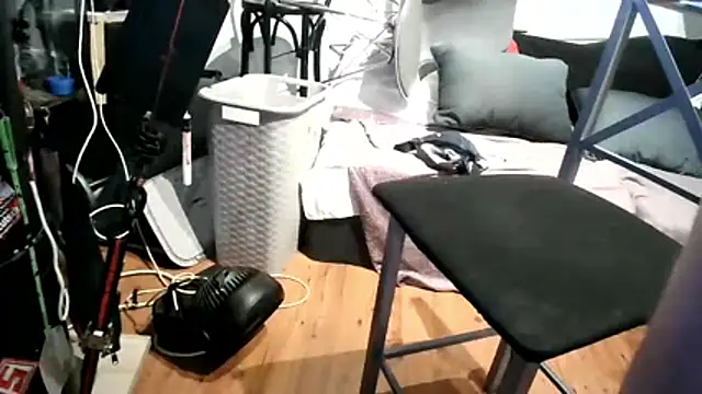 XXX chat uživo modela 0815lukas2024