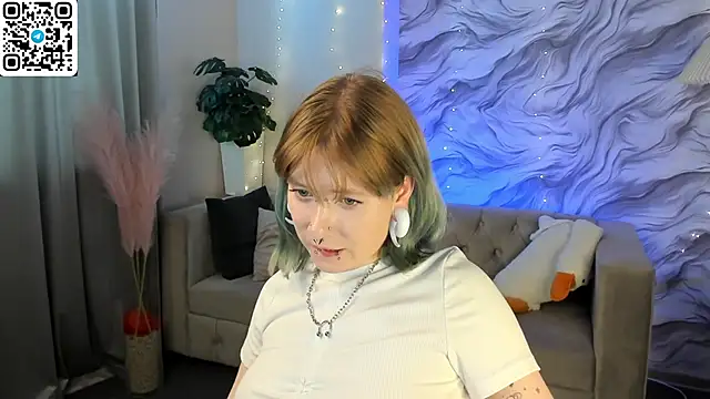 Elira_Vane Chat XXX in diretta