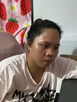_UrSingleMamiBella_ Live XXX-Chat