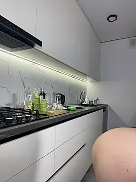 CurlyLara – Live XXX-chat
