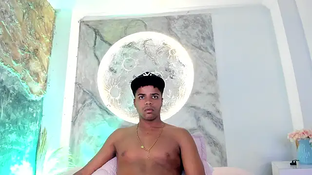 TaylorClay_ 现场XXX聊天