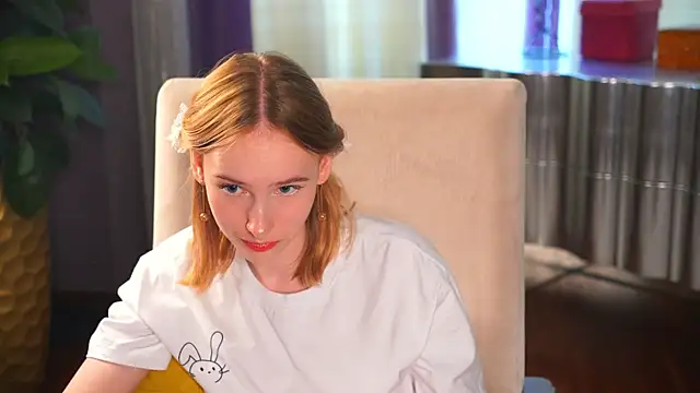 HelaineLube Live XXX-chat