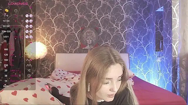 MiaMiaMeow – Naživo XXX chat