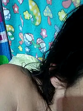 Chat +18 de sarayulith ao vivo