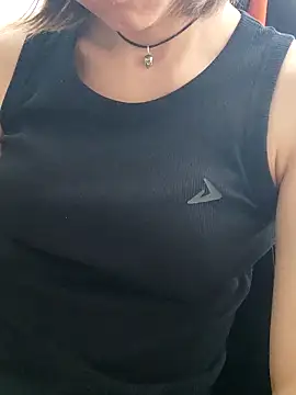Aashikalaa's Live XXX Chat
